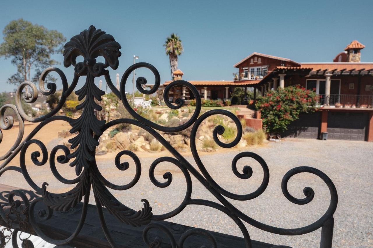 Vina Calabria Bed & Breakfast Valle de Guadalupe Dış mekan fotoğraf